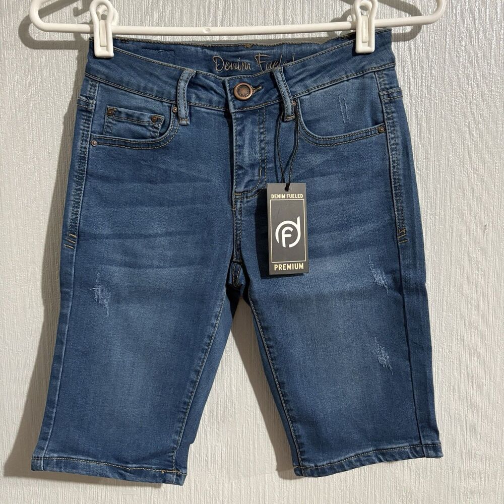 NEW Denim Fueled Shorts Long Inseam Bermuda Modest Cute Women’s Size 1
